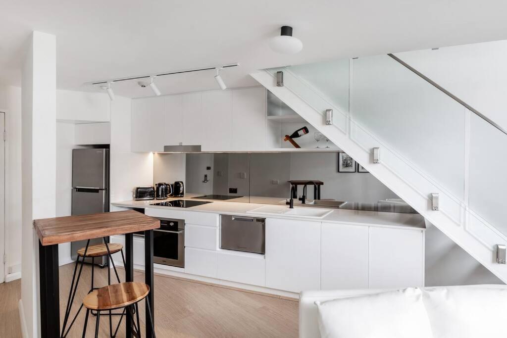 Apartment Kozyguru Cbd Harbor View Loft With Parking